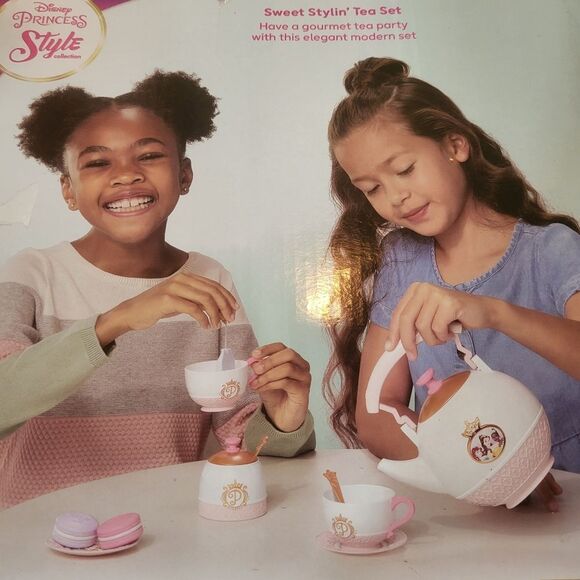 BUNDLE - Girls Dresses with Tulle  and NEW Disney Princess Tea Set - Size 5 - Picture 6 of 8